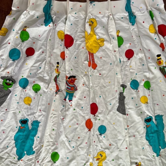 1980s - 1990s Jim Henson Sesame Street curtains, set of 2 , made in Canada - Picture 9 of 16